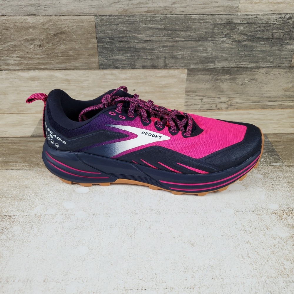 Brooks Cascadia 16 Womens Shoes Sz 10.5 B Running Peacoat Pink Biscuit Sneakers
